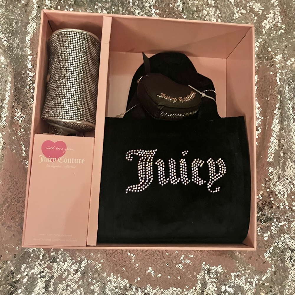 NWT Juicy Couture Black Velvet Tote Set
